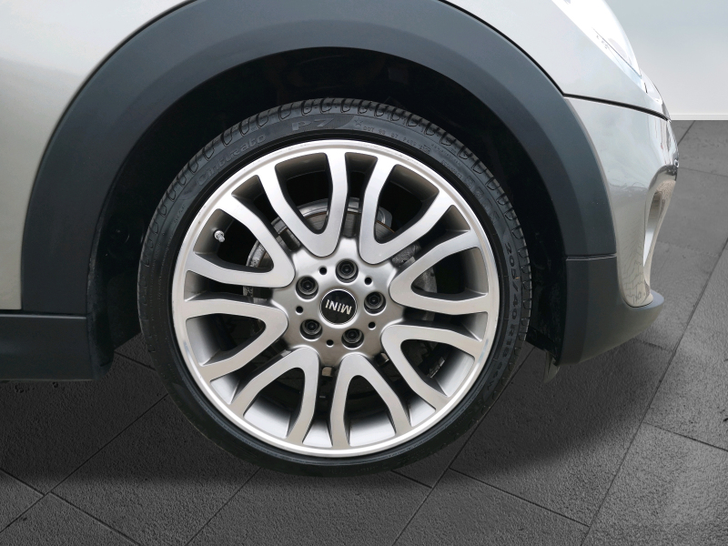 MINI - Cooper Cabrio