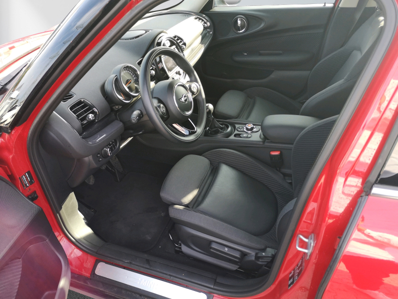 MINI - Clubman Cooper